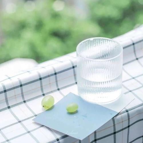 限量版 日常限量版的精选句子,简短洋气,让人一见倾心!