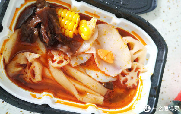 自热火锅|一个人的精彩！我吃过的15款自热锅