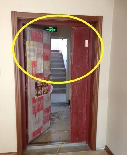 复合门|交房时原有的入户门需要拆掉吗拆开一看，才发现太坑了