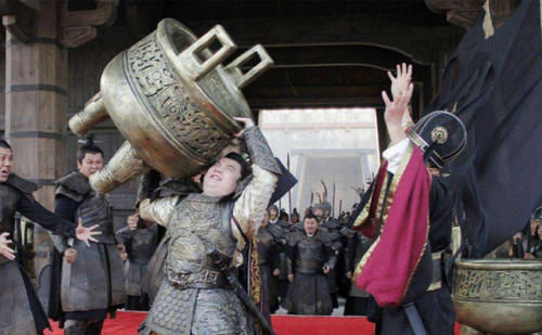 历史|秦武王嬴荡举鼎而死,公子嬴稷登基为王,大秦历史中的“季君之乱”