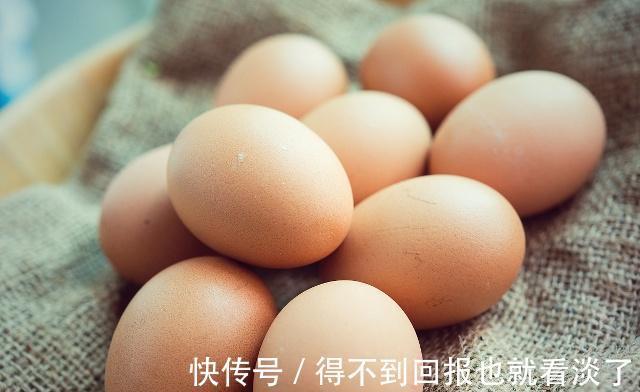 碳酸饮料|肾不好的人,注意“4多吃,5少吃”,坚持下去,肾脏或许变好