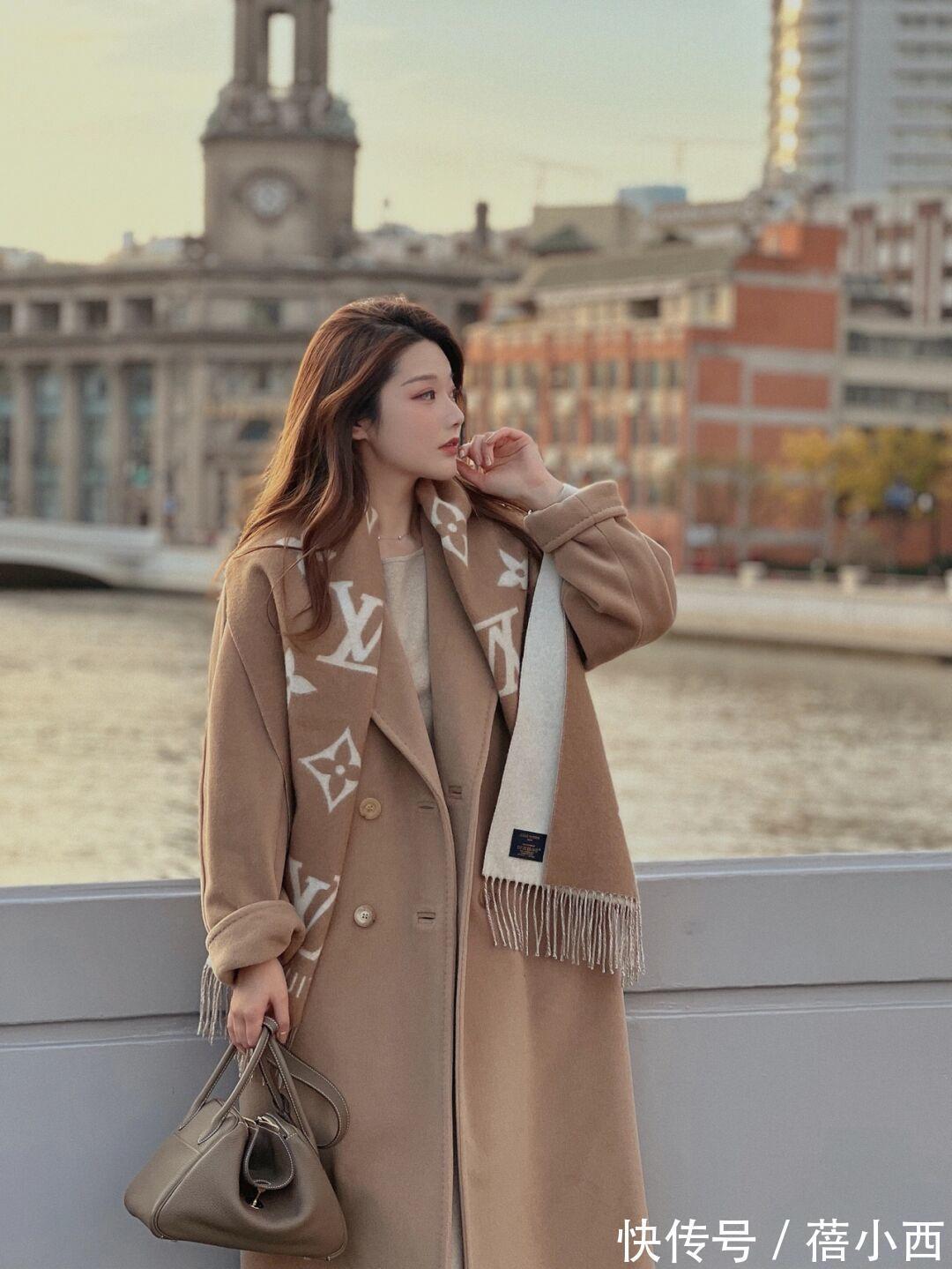 穿搭 冬季穿搭要时髦更要舒适,借鉴4套“韩里韩气”的大衣搭配,好美