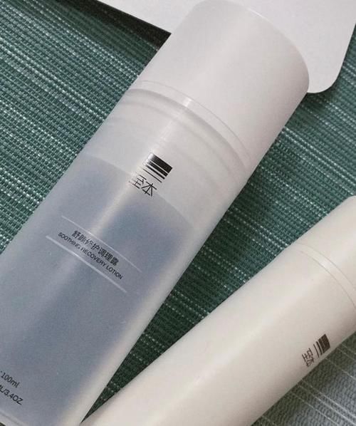 国货水乳不行？是百雀羚不香，还是薇诺娜不够贵？外国人抢着要