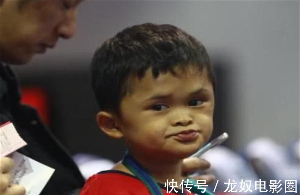网络|4年前走红网络的“小马云”，被公司解雇后，今过成那样