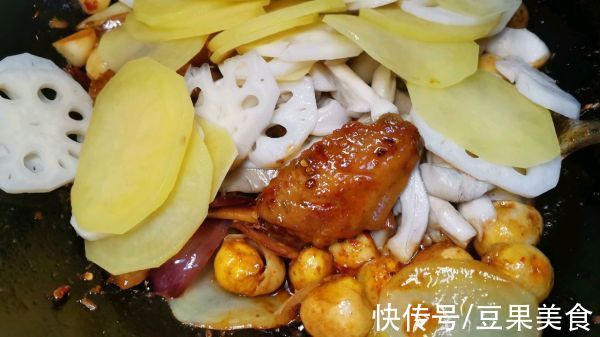 莲藕|香辣鸡翅鹌鹑蛋我家吃了十年，竟然还没吃腻