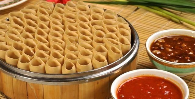 老外|老外看了“直挠头”的5道中国菜,全懂的汉语八级,你念对几个?