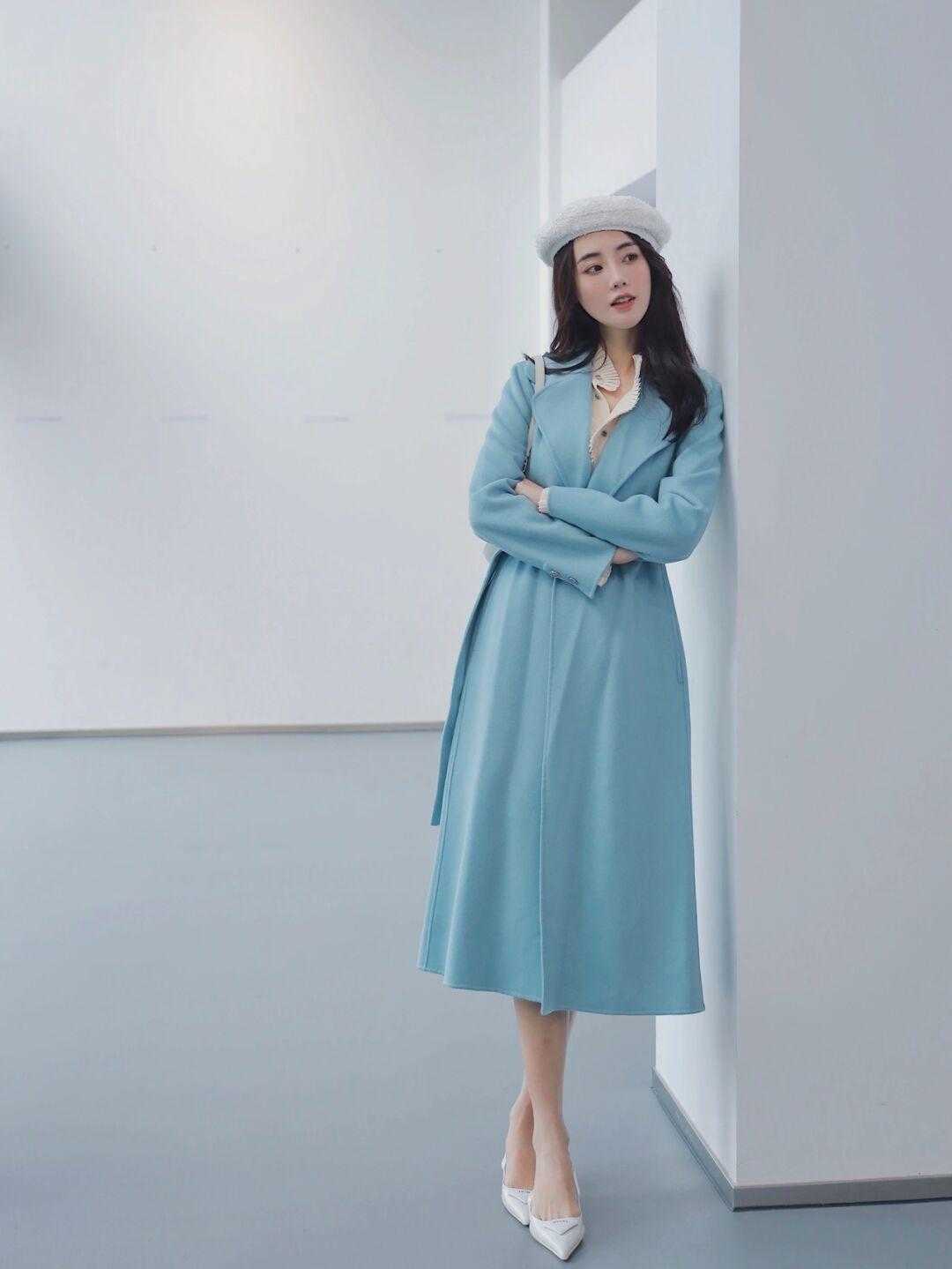 博主|大衣穿不出女人味不要怕,入手这款收腰款大衣,上身秒有小蛮腰