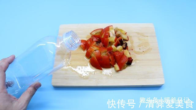 塑料瓶|西红柿烂了别丢,越烂就越好,以前丢浪费了