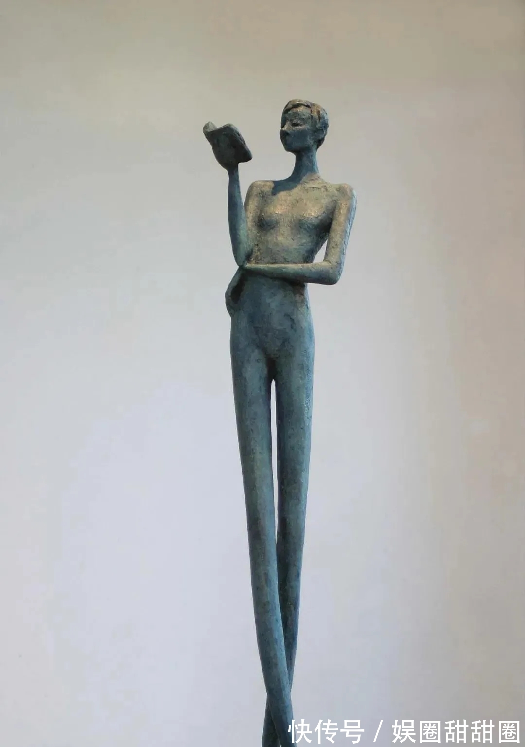 Quinn!Bob Quinn 和他的表现主义雕塑