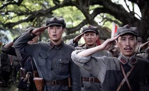 湘江之战红34师绝命阻击,师长和政委牺牲,幸存团长成开国中将