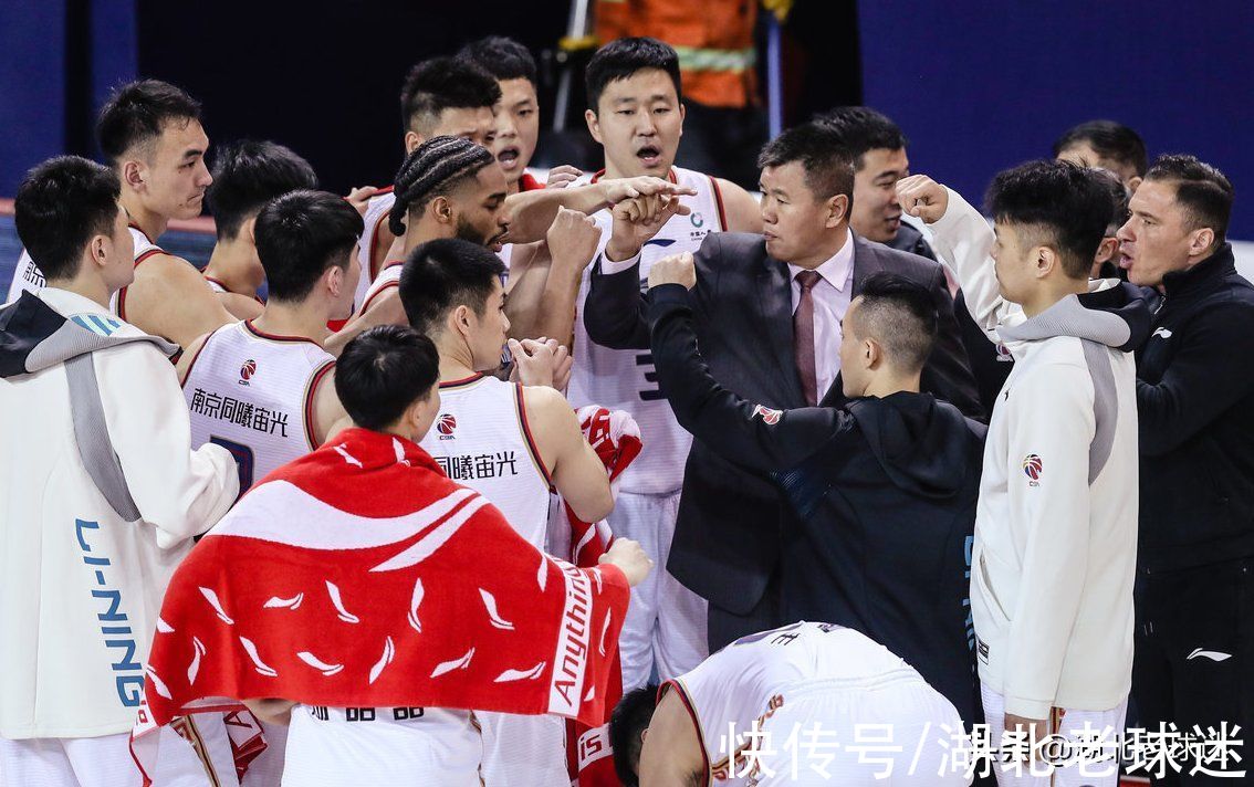 青島隊(duì)|cba積分榜：廣東宏遠(yuǎn)并列第四，北京首鋼接近前8，4隊(duì)搶第12名