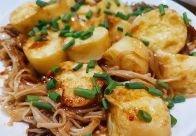 金针菇这样做太好吃了,吃一口满嘴香