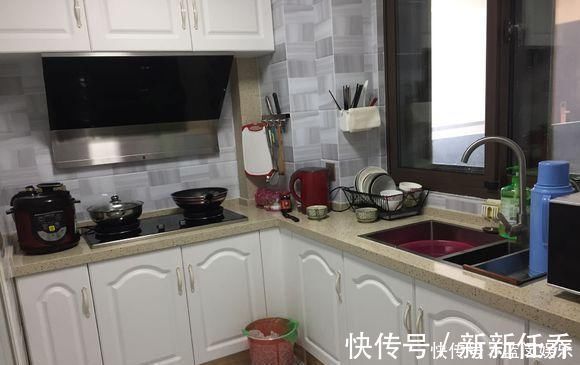 漂亮|入住一个月的新房,全屋漂亮极了,头一次见主卧这么打柜子
