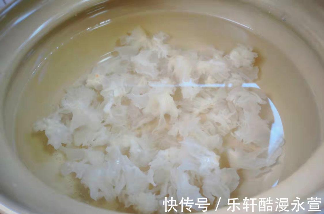 多喝|秋分时节，喝梨汤不如喝它，我家每周煮2回，经常上火的人多喝点