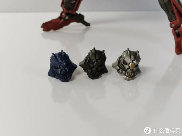 开箱|变形金刚玩具 篇三百三十:认真系列反复横跳——TW一战红蜘蛛开箱