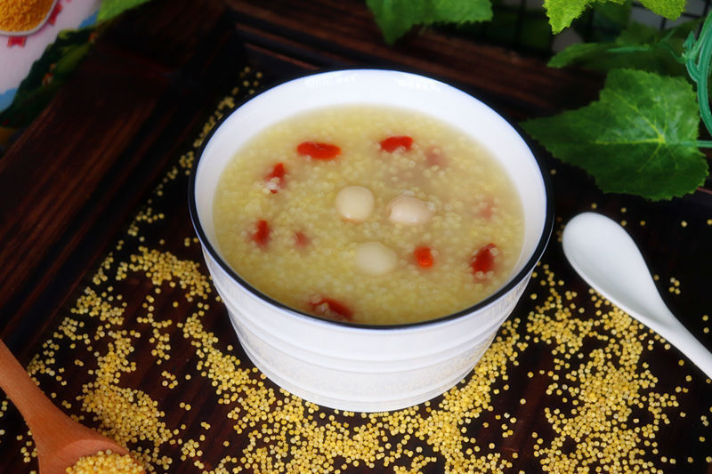 食材|煮小米粥时，多加这2种食材，浓稠香滑，清香味美，最适合秋天吃