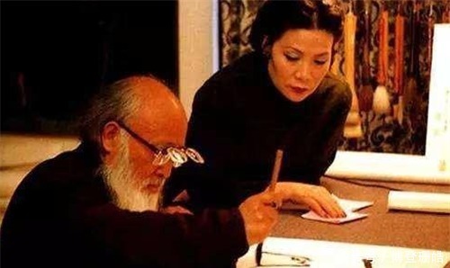 民国无厘头大师,被日军抓住后编一句谎话,日本人哭了:你快走吧