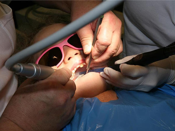 小彤|7岁男孩竟患“口腔癌”,只因平时爱吃它,宝妈们千万注意!