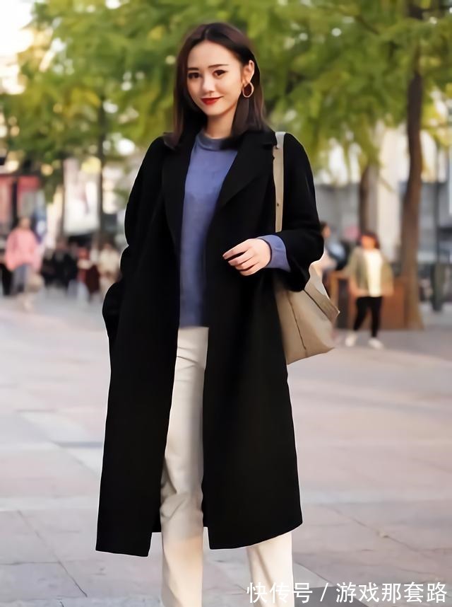 黑色 黑色风衣优雅动人,如何搭配下身呢这几种搭配可以尝试一下!