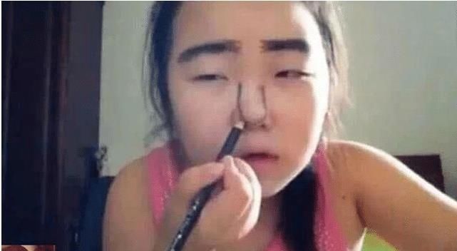 高跟鞋|“小学生化妆”火了,上一秒还是正常的,下一秒就认不出来了