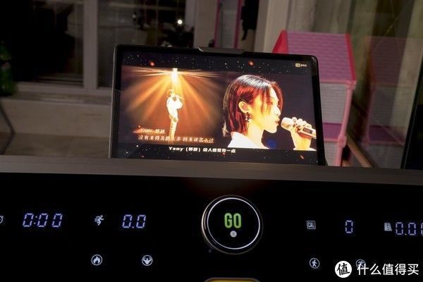 华为|凭什么只有高铁有磁悬浮,这款跑步机也要:荣耀亲选立久佳磁悬浮跑步机