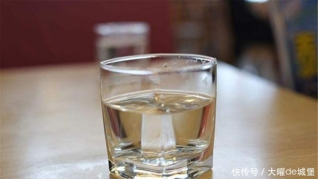 讲究|喝水也是一件讲究事,但这2个时间最好别喝水,早知早受益!