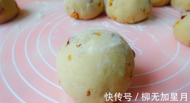 苏打水|自从学会做这样的馒头,孩子隔三差五点名要,暄软甜润,真好吃!