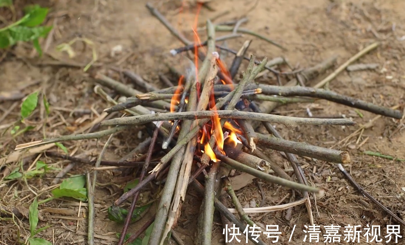 关键|让人垂涎三尺的烤羊排是怎么做出来的关键在于这2步，太过瘾了