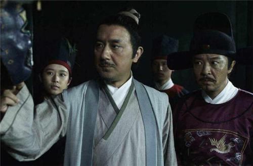 极刑|清官回乡告老，却连回家路费也凑不齐，皇帝得知后大怒：处以极刑