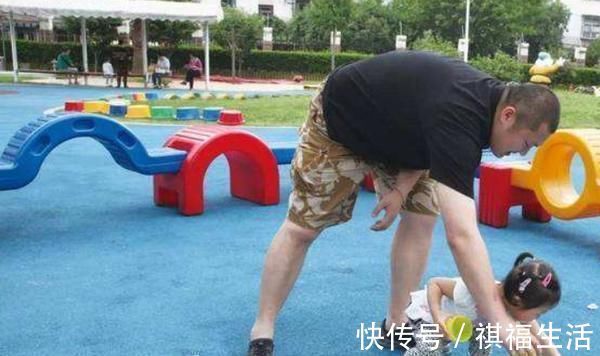 回家|宝爸给孩子做“简易秋千”,儿子玩得超开心,宝妈回家后却气坏了