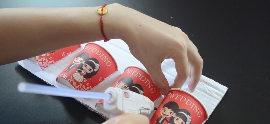 一次性纸杯这样改造一下, 放在卫生间里有大用处, 看完你会感谢我的