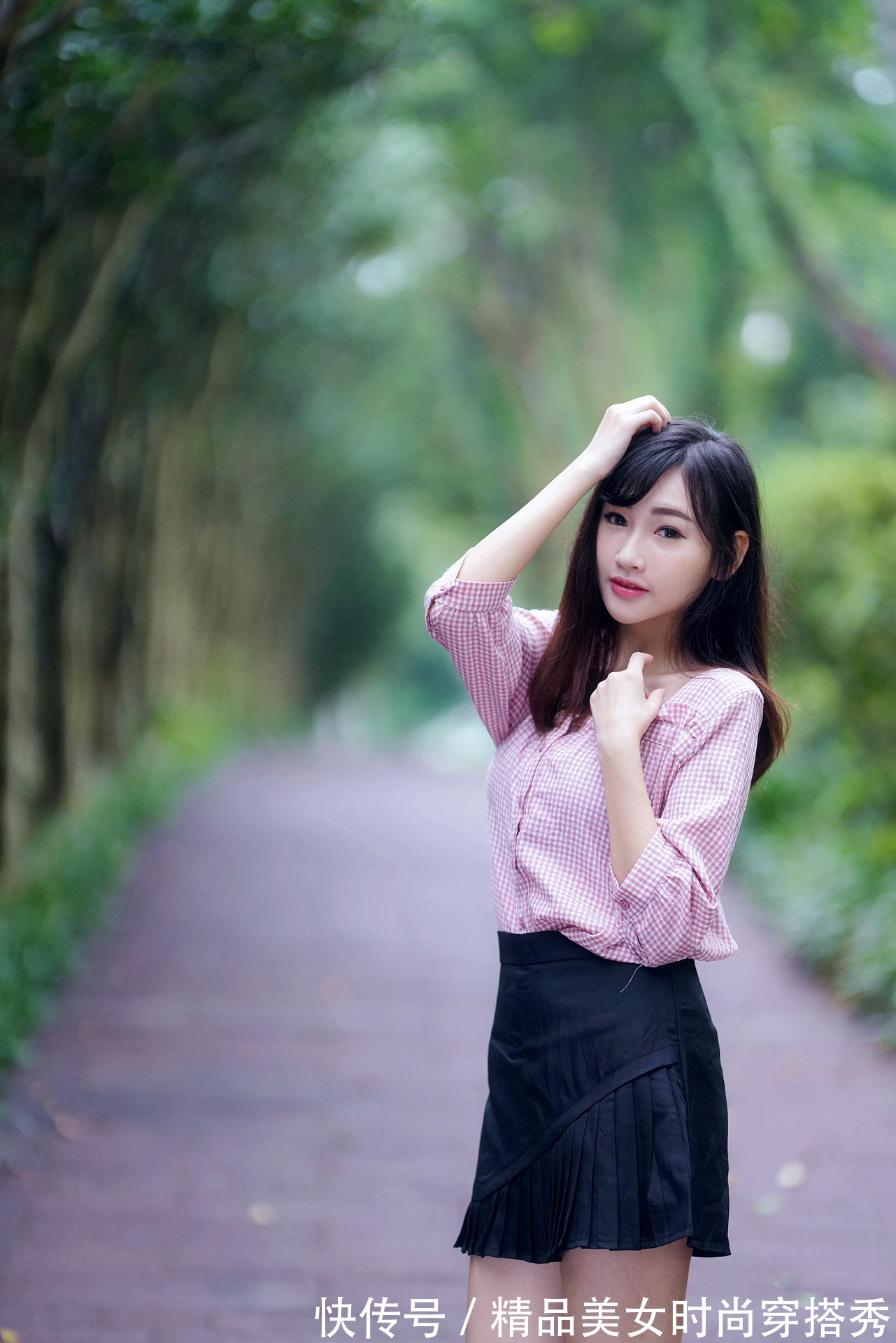 穿搭 优雅从容的穿搭让小姐姐可以更加自信地应对任何场合
