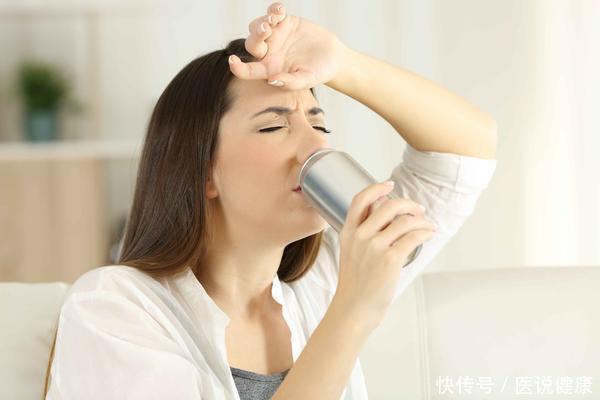 信号|无论男女,睡觉时若有4种症状,或是糖尿病的信号,需重视!
