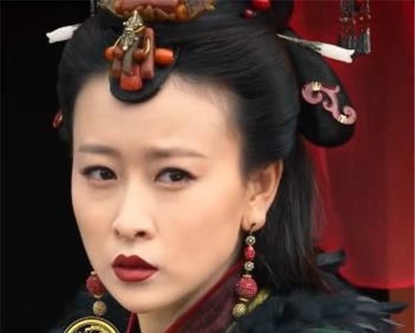 仗义|芈月传:难怪苏秦会对芈月不计前嫌、仗义相救,看他是师傅是谁?