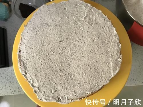 奶油蛋糕|做蛋糕不会裱花？试试这款海盐奥利奥奶油蛋糕，不裱花也有高颜值