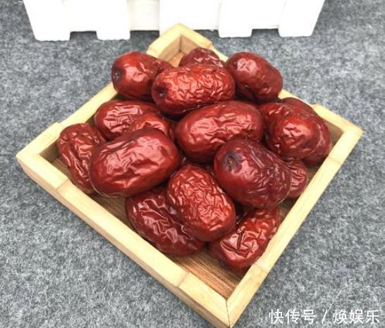 买红枣不是越大越好，记住“4选1不要”，简单实