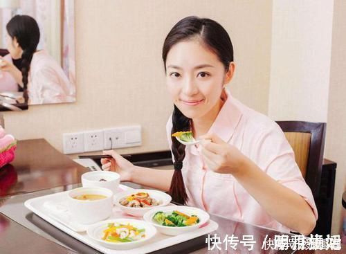 上辈子|“最美婴儿”火了,神仙颜值长大之后可不一般,父母上辈子拯救了宇宙吧