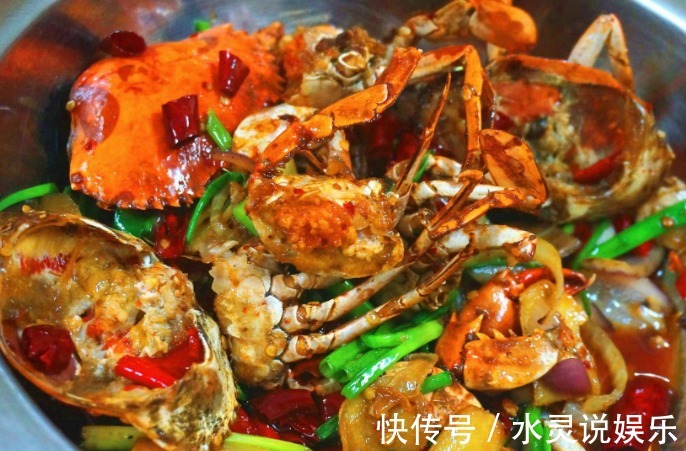 发育|女性怀孕后,有3种食物贪吃会阻碍宝宝发育,还会加重便秘