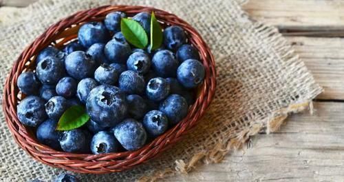 预防|人过四十,常按三穴,多吃四物,可预防老年痴呆