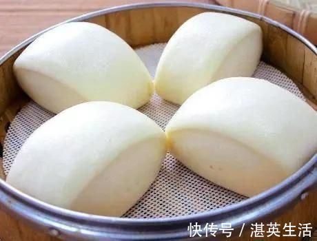 蒸馒头,把酵母直接放面粉里是不对的,教你正确做法,馒头白又香