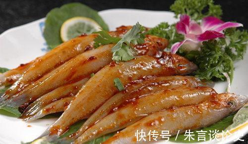 康康|12男孩一年长高20公分,医生:3种食物是身高“加油站”,可多食