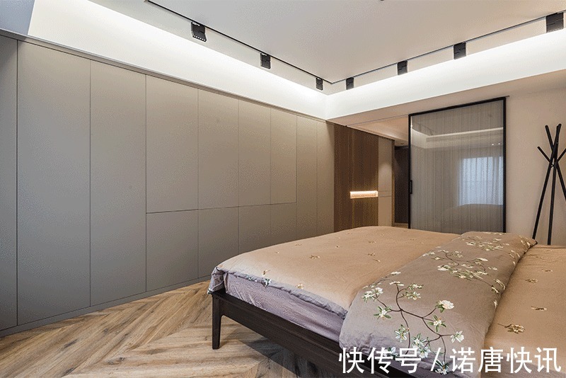 玄关|180㎡现代极简,无主灯设计果然不凡,朴素的空间也有档次感