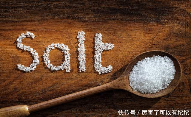 血脂超标的人不能吃鸡蛋?错!其实要撤下餐桌的是这4类食物