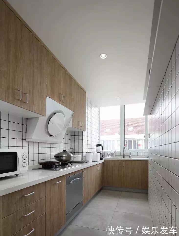 原木色|小户型厨房的颜值不够高,谁还有心情做饭呀