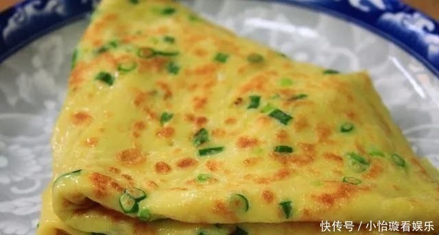 早餐别出去买了,教你4种懒人鸡蛋饼,不用发面,天天吃都不腻