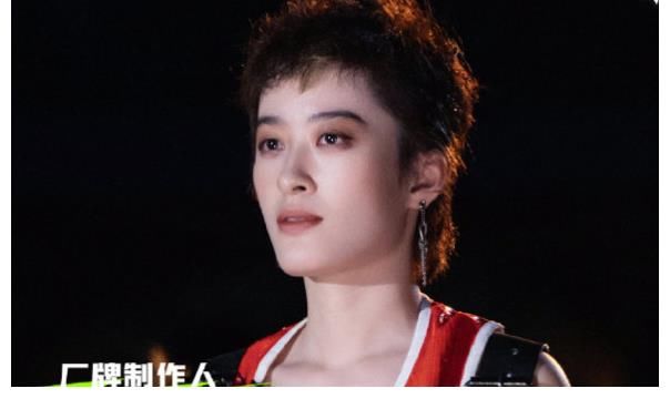 制作人|《黑怕女孩》遭质疑！曾轶可连环发问，王嘉尔对音乐的态度被点赞