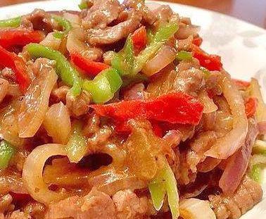 我会教你一些美味的家常菜食谱,并与你分享