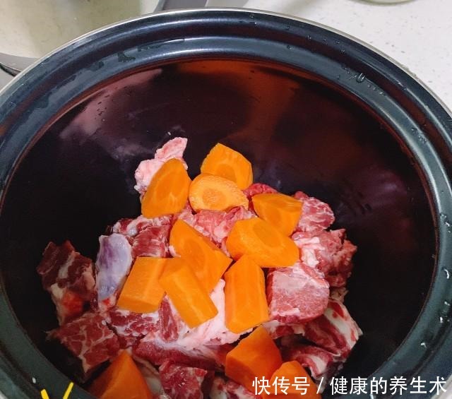 咖喱牛腩，好吃到汤都不剩！