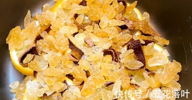 家人|每到秋季,都会熬柠檬膏给家人饮用,滋润入肺好喝,熬一锅吃一季!