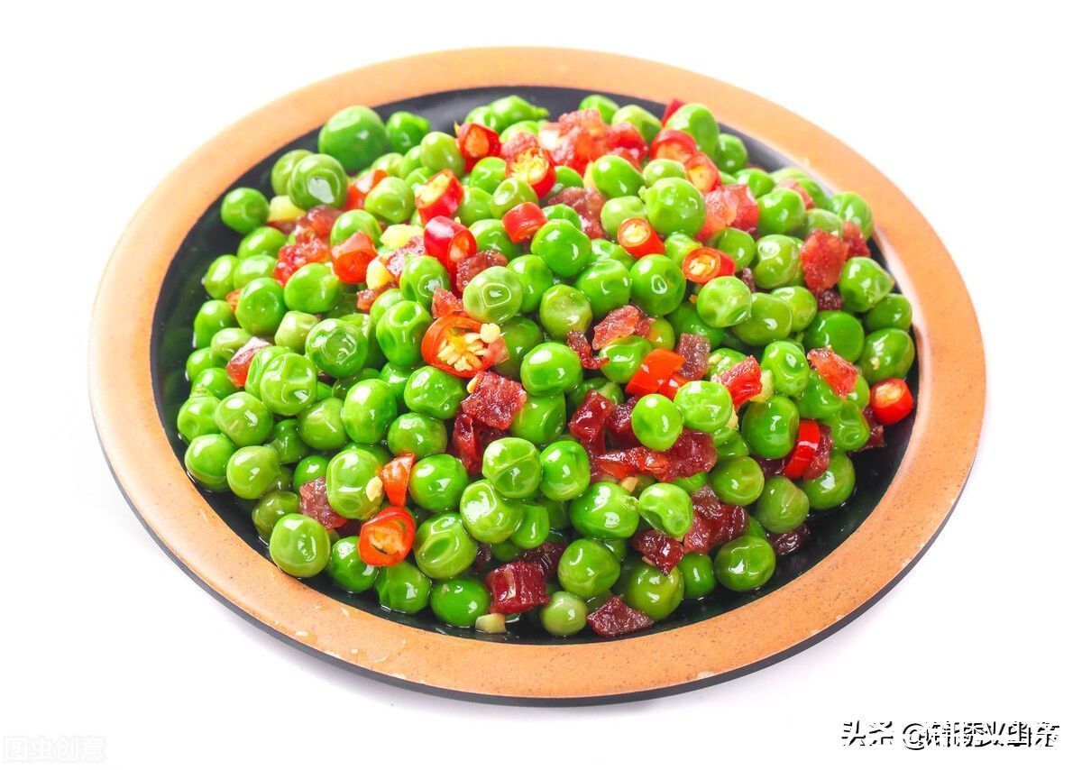 周末老家来了亲戚,婆婆下厨做了这些家常菜招待,大家都说太好吃